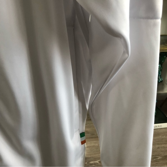 Ireland Umbro tracksuit jacket - Picture 7 of 9